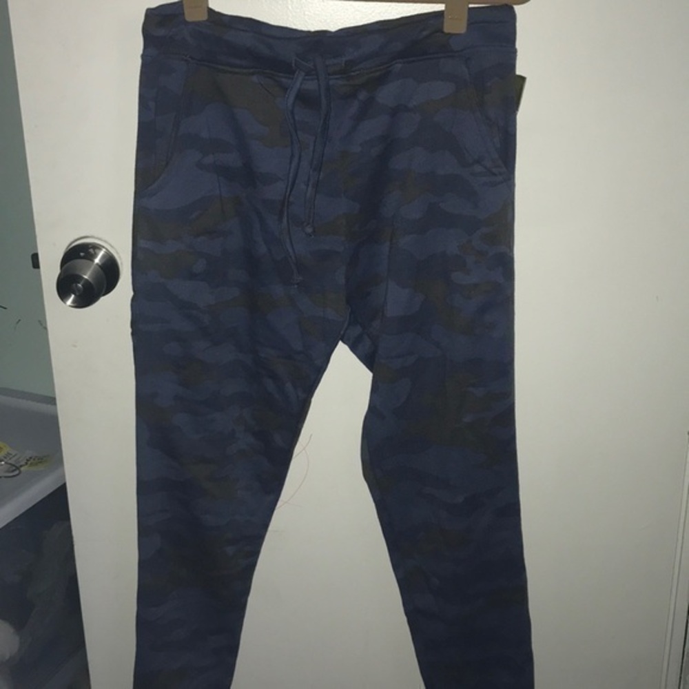 Essenza Blue camo joggers
